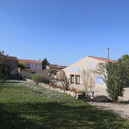 Domaine Les 3 Iles Holiday home *